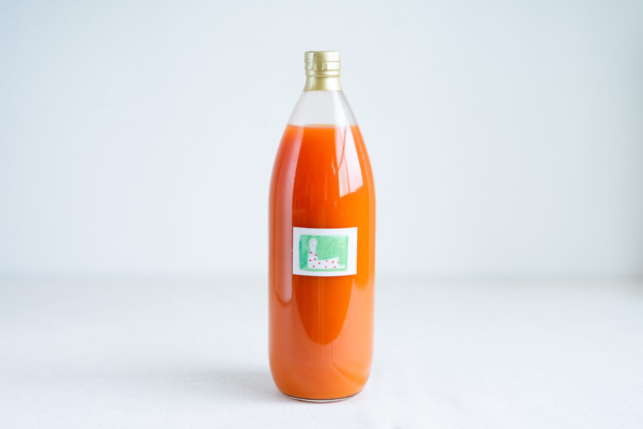 あさひや農場のとろとろ人参ジュース 1L | 坂ノ途中 | サステナブルな