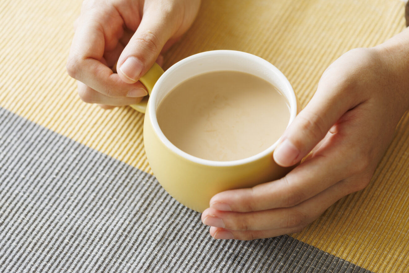カフェオレブレンドコーヒー 150g | 坂ノ途中Onlineshop | 出会う