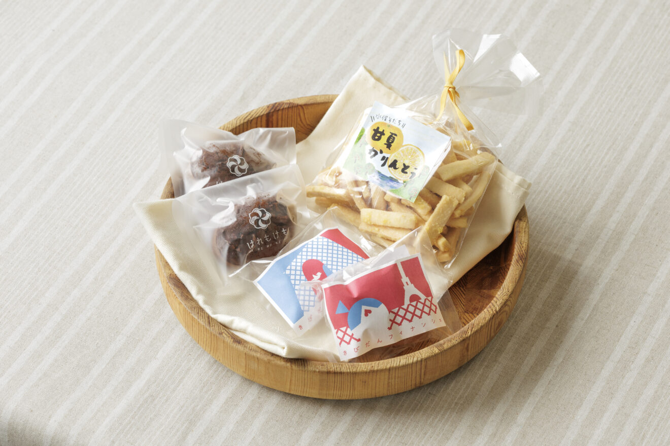 おまかせおやつセット[一回お届け] | 坂ノ途中Onlineshop | 出会う